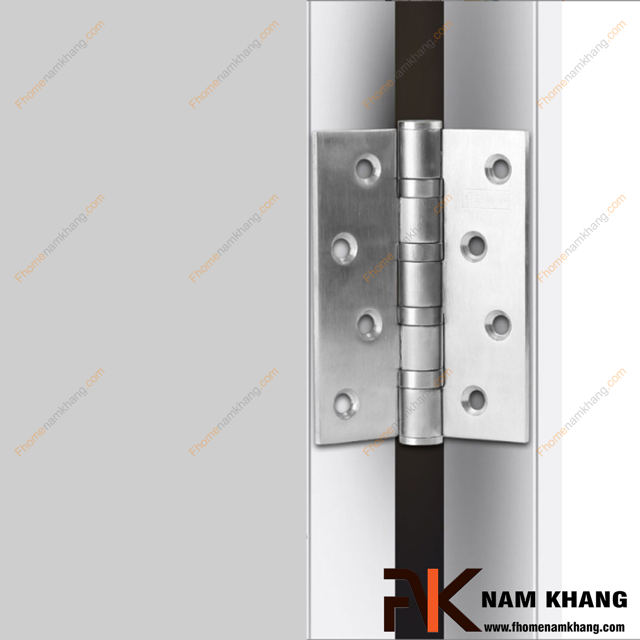 Bản lề lá bằng inox cao cấp NK307-13INOX là một sản phẩm thông dụng và quan trọng khi lắp đặt các cánh cửa. Kích thước của cánh cửa càng to thì yêu cầu về bản lề cửa càng lớn do phải đủ độ bền để nâng đỡ được trọng lượng của cánh cửa.