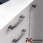 Tay nắm tủ màu xám dạng thanh bo tròn NK131-X