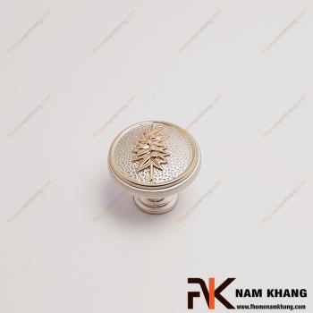 Núm cửa tủ trắng viền vàng NK409-TV 