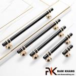 Tay nắm tủ cổ điển màu đen chân đế vàng bóng NK207-DN