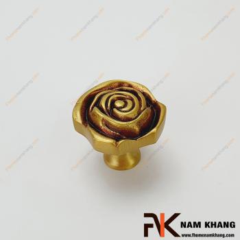 Núm cửa tủ hoa hồng bằng đồng NK153-DRC