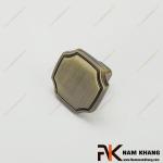 Núm cửa tủ họa tiết vuông cổ NK085-VR