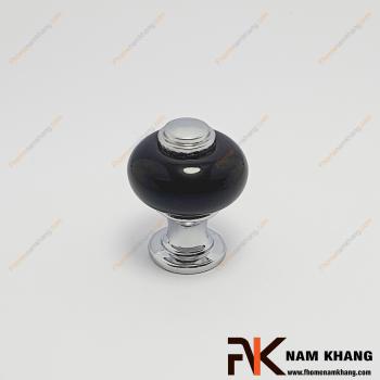Núm cửa tủ sứ đen chân trắng bạc NK338-DT