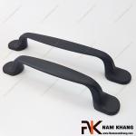 Tay nắm cửa tủ màu đen mờ NK022-D