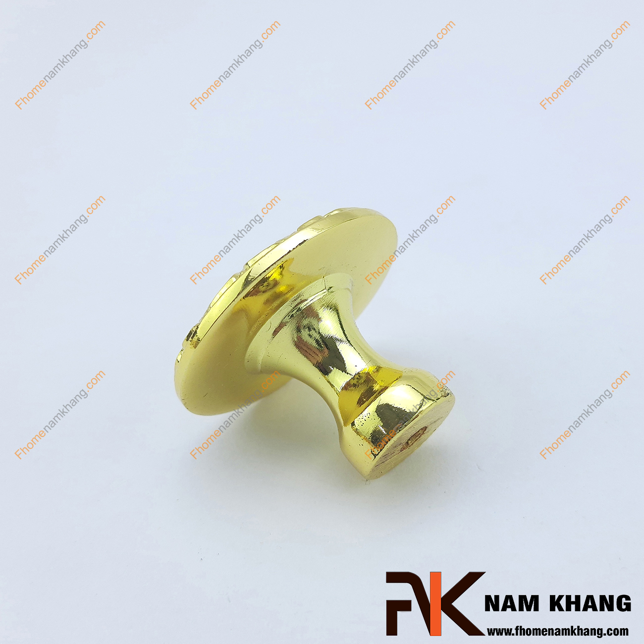 Núm nắm tủ hoa cổ điển NK142-V là sản phẩm núm nắm tủ đặc trưng chuyên dùng cho các dòng tủ bếp, ngăn kéo, ngăn bàn, tủ nội thất.