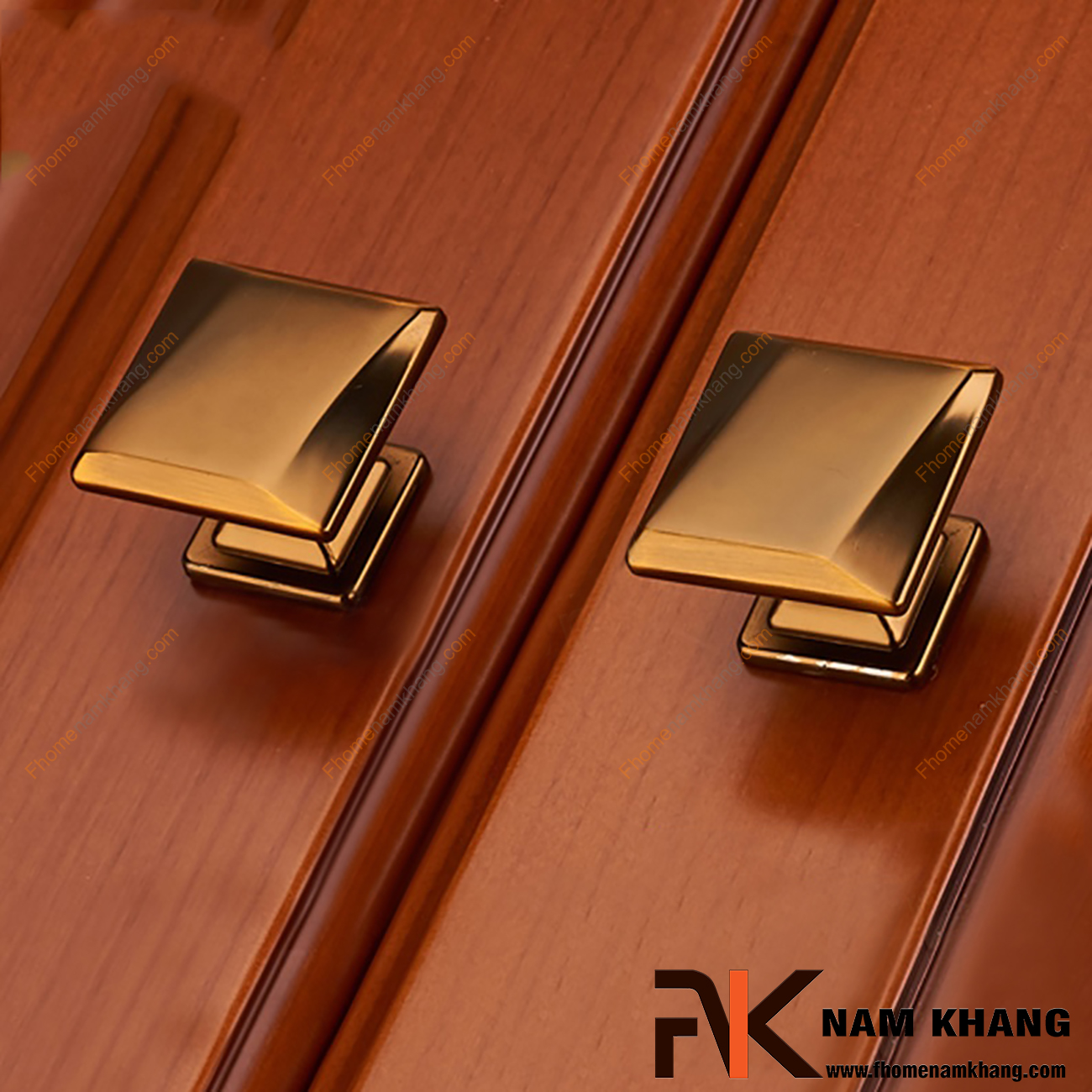 Núm kéo cửa tủ màu cafe NK282-CF, sản phẩm núm kéo cửa tủ dạng đầu vuông được cách điệu với hai đường chéo cực mạnh.