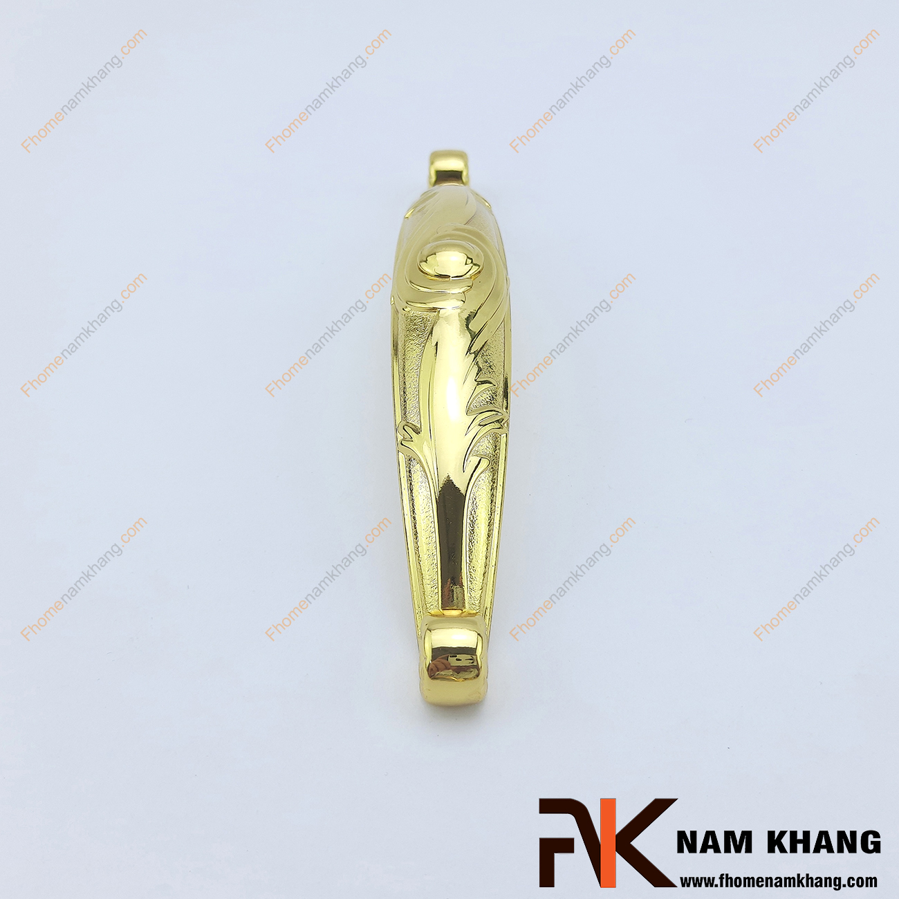 Tay nắm tủ lá xoắn mạ vàng NK129, một sản phẩm phụ kiện cửa tủ chất lượng từ hợp kim cao cấp.