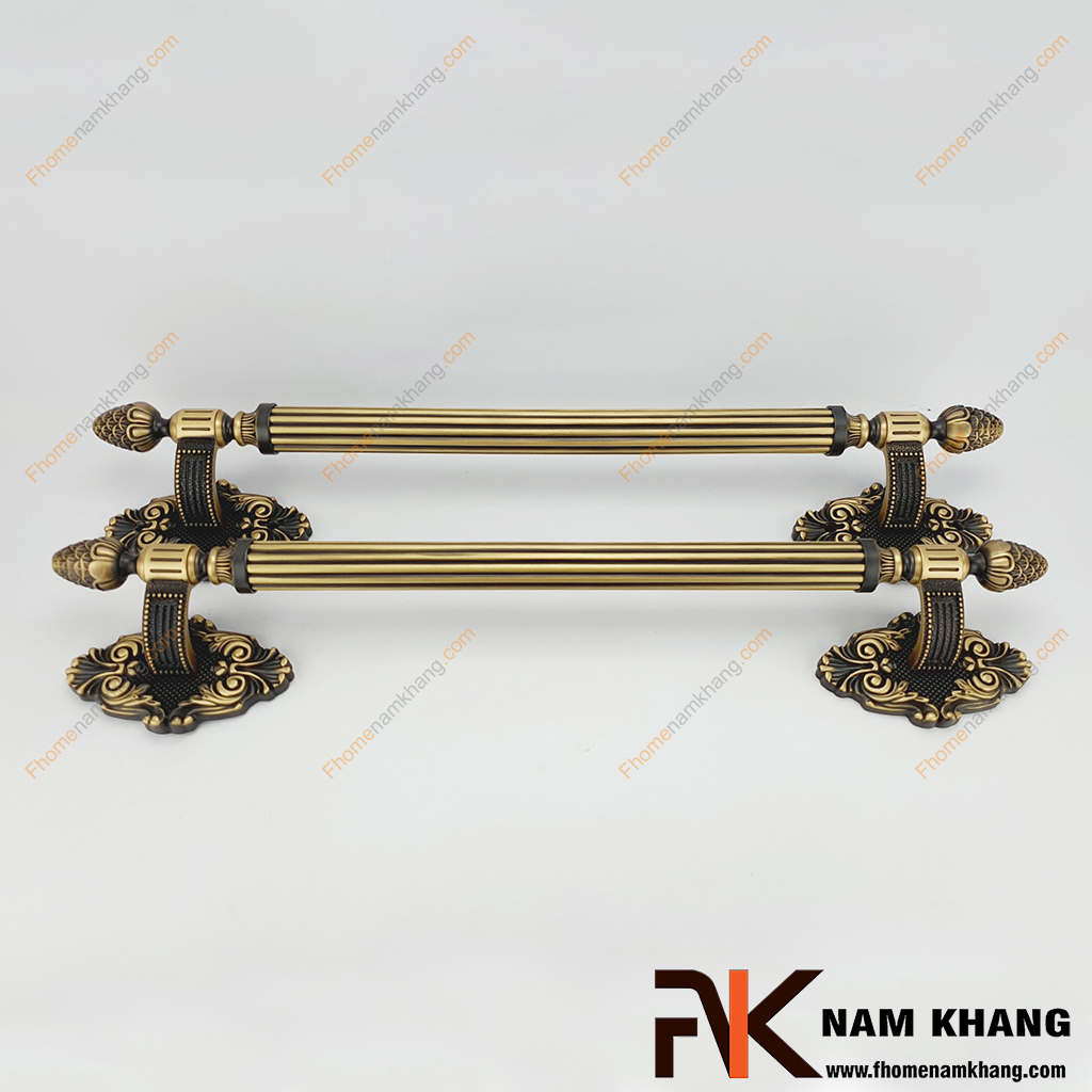 Tay nắm cửa kính