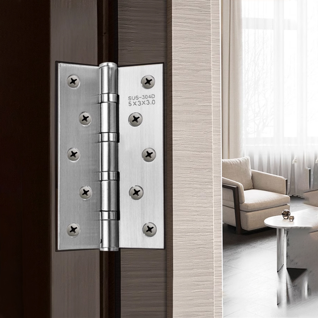 Tay nắm tủ, khóa cửa, bản lề