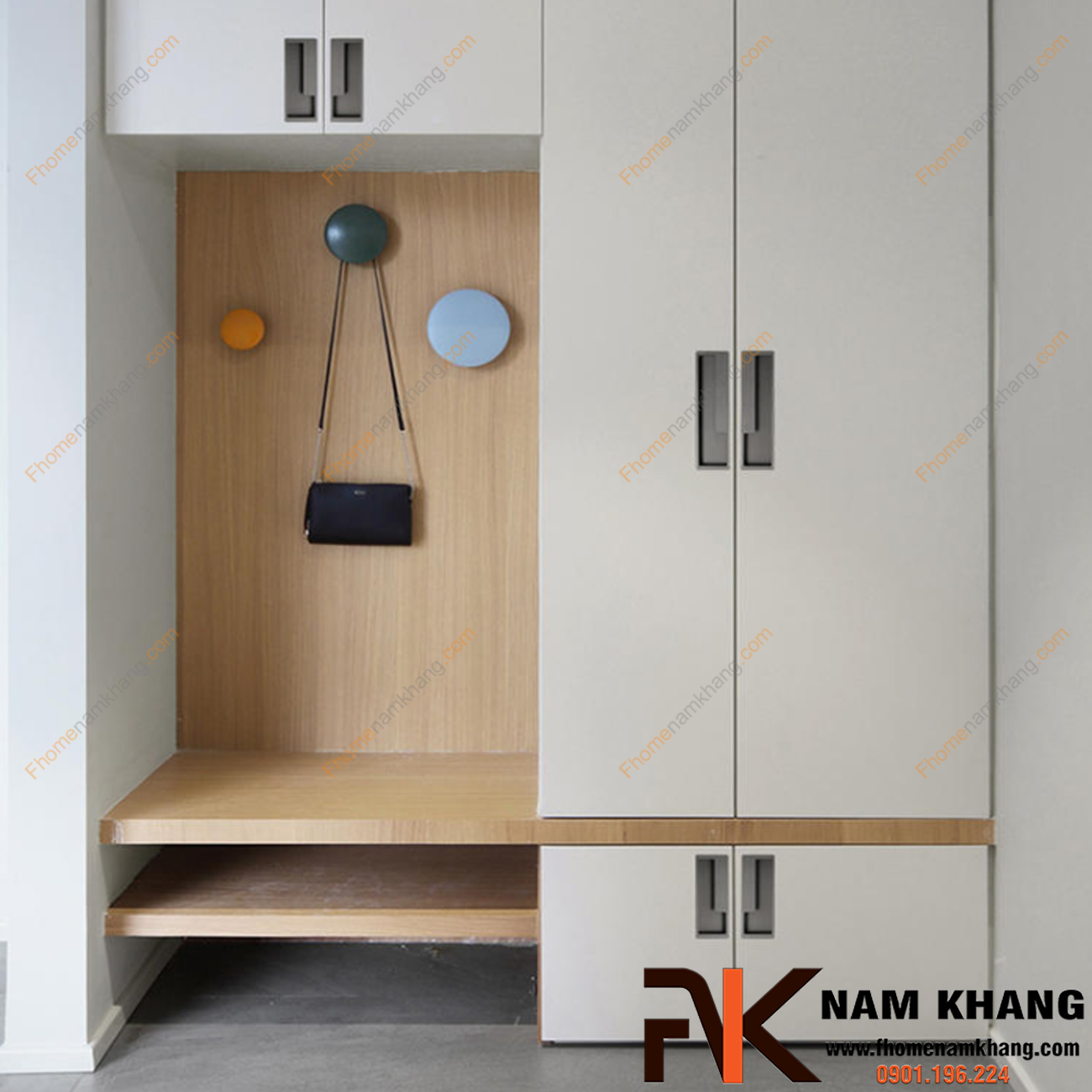 Trong bài viết này, hãy cùng F-Home NamKhang khám phá sức hấp dẫn của tay nắm tủ cao cấp trong thiết kế nội thất và cách chúng có thể tạo ra sự khác biệt đáng kể trong việc biến đổi bất kỳ không gian nào.