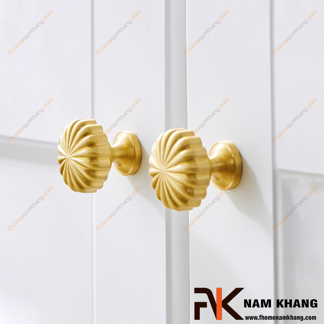 Tay nắm tủ áo