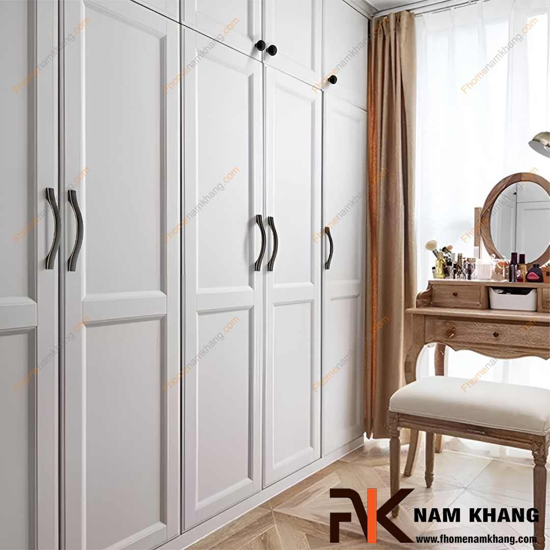Tay nắm tủ áo