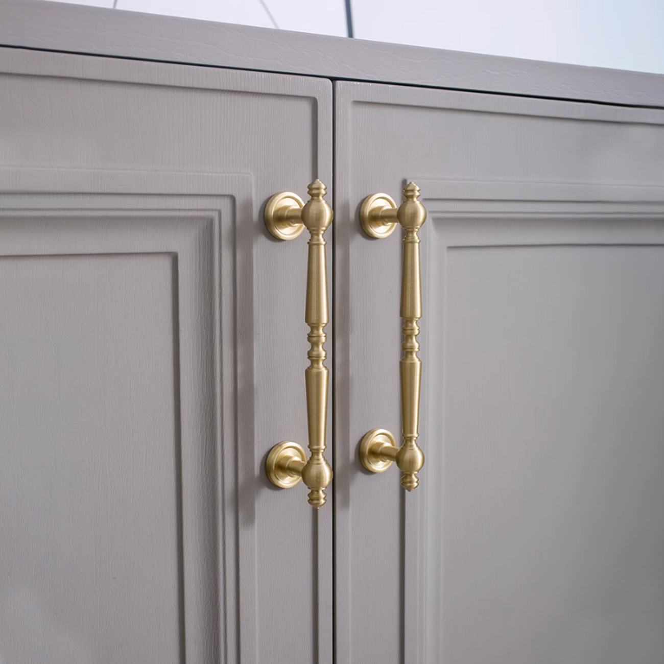 Tay nắm tủ đồng cổ điển NK414
