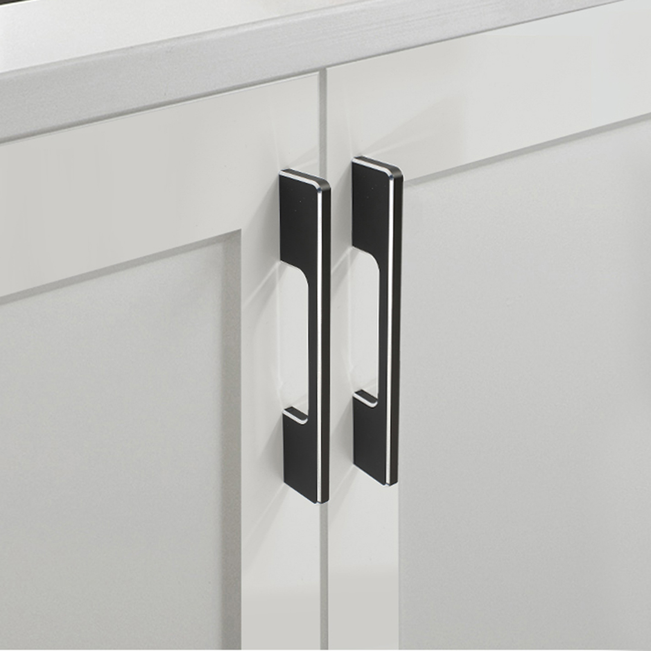 Tay nắm tủ hợp kim cao cấp phối viền ánh kim NK116S