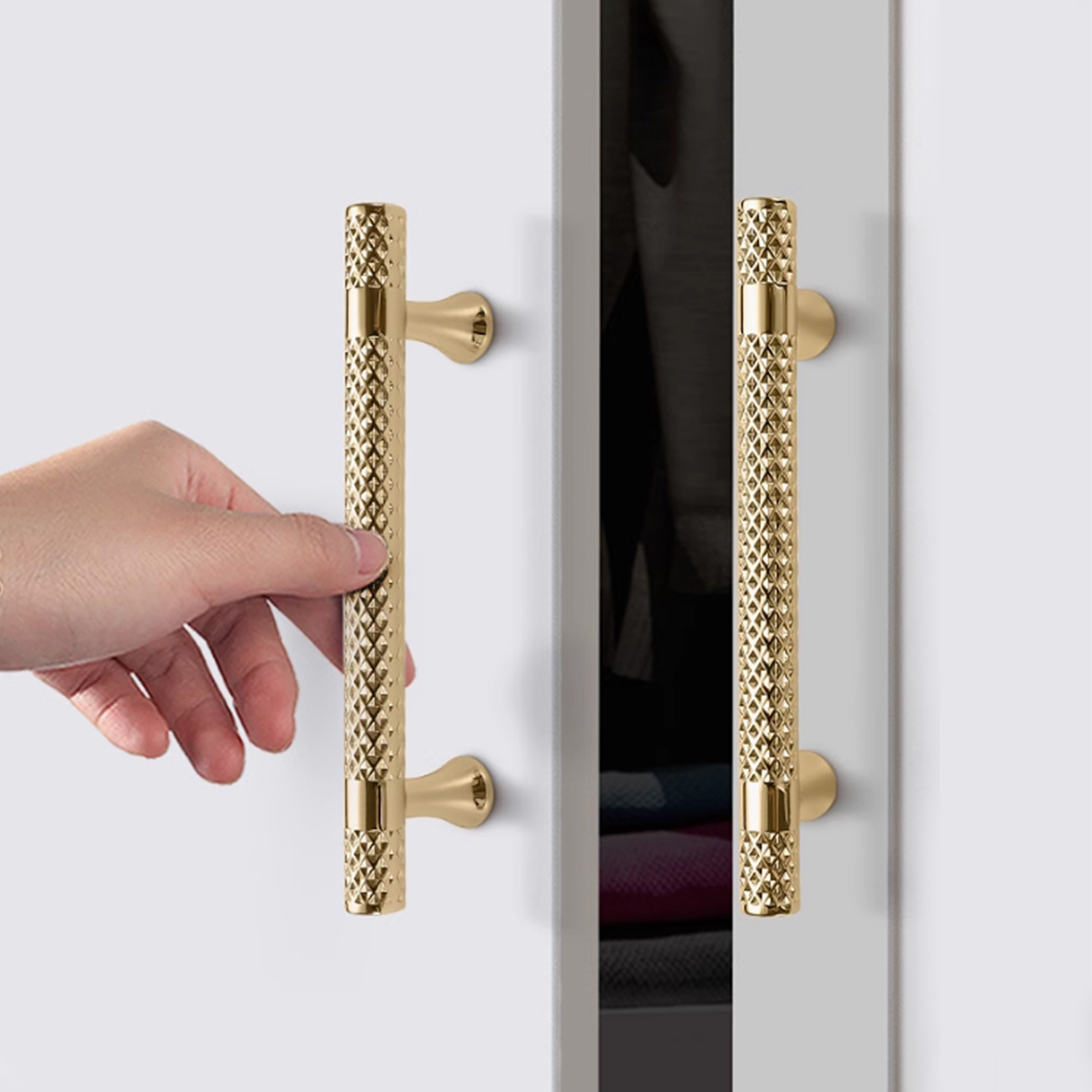 Tay nắm tủ dạng thanh tròn họa tiết cao cấp NK207T