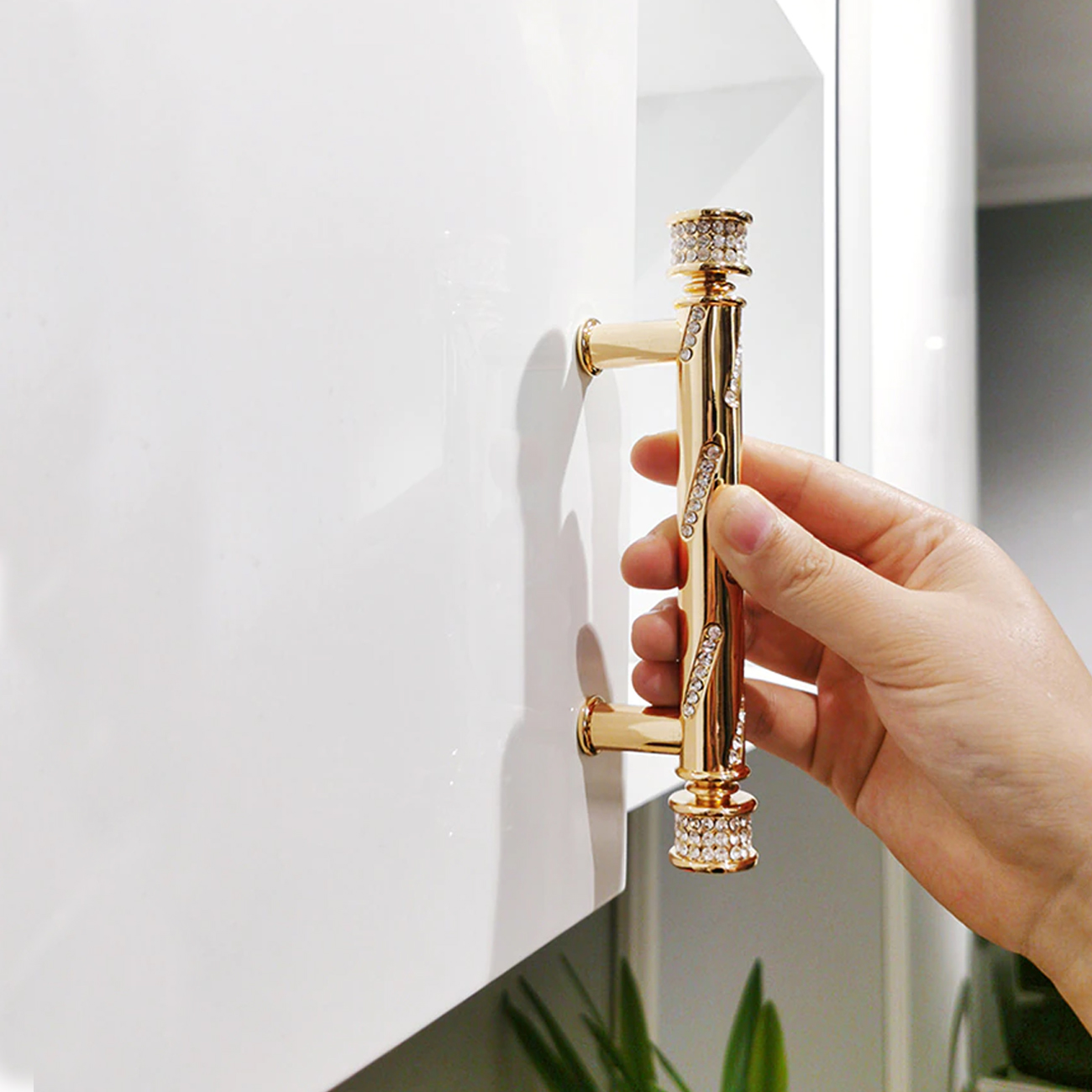 Tay nắm tủ cao cấp NK440