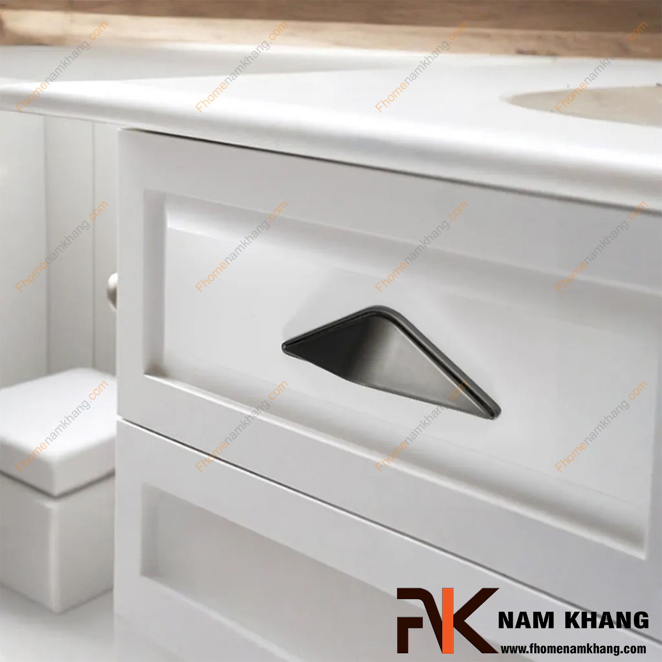 Tay nắm tủ hợp kim