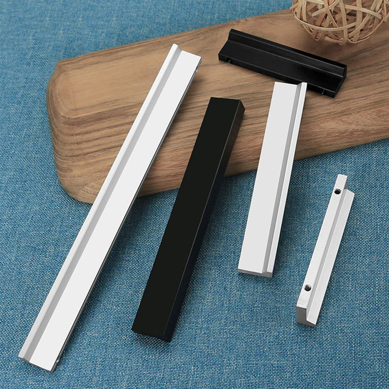 Tay nắm tủ dạng thanh dài cao cấp NK014