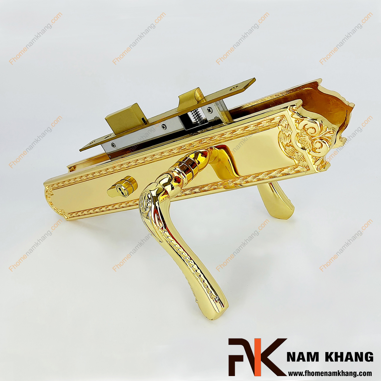 Khóa cửa chính cao cấp màu vàng bóng NK193L-24K là bộ sản phẩm khóa cửa loại lớn chuyên dùng cho các dạng cửa chính size đại, cao cấp, cửa 2 cánh, 4 cánh,..