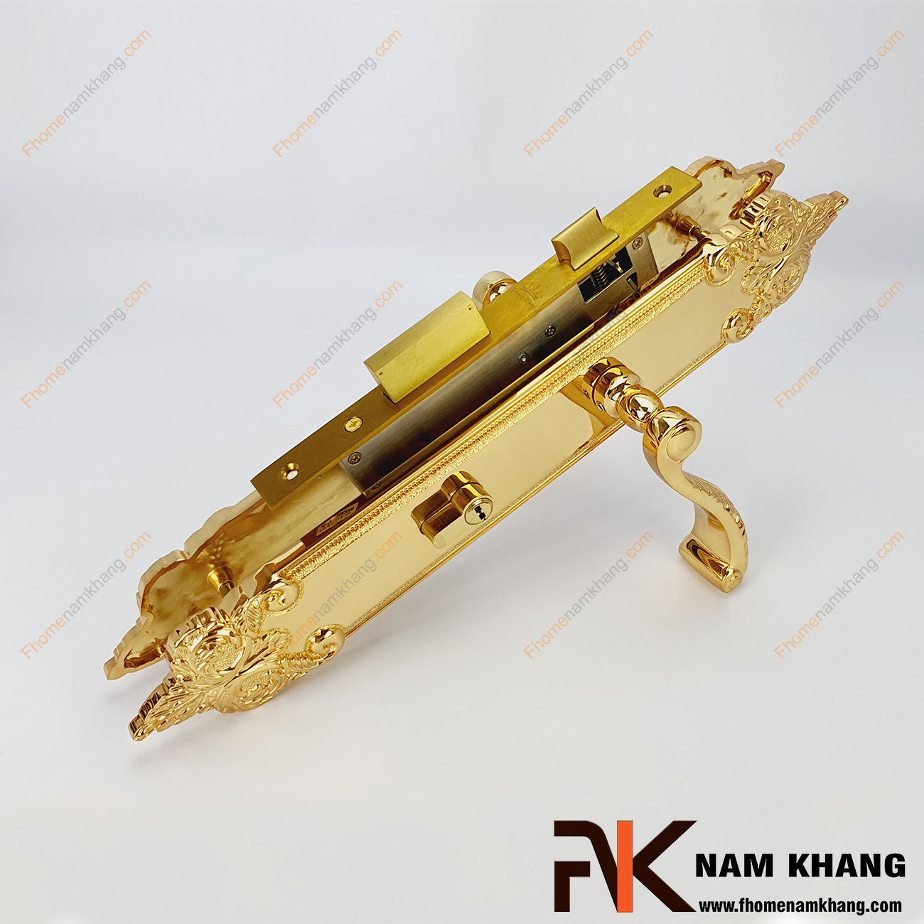 Khóa cửa chính bằng đồng cao cấp mạ vàng NK314L-24K, sản phẩm khóa cửa cao cấp thường sử dụng trên các dạng cửa gỗ và nhiều dạng cửa với các chất liệu khác.