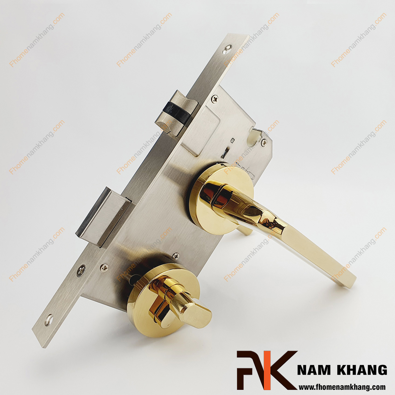 Khóa cửa phân thể bằng hợp kim cao cấp NK575-PVD có thiết kế phần ốp khóa và tay gạt riêng biệt, khá nhỏ gọn và tạo được sự nổi bật độc đáo của một dòng khóa cửa.