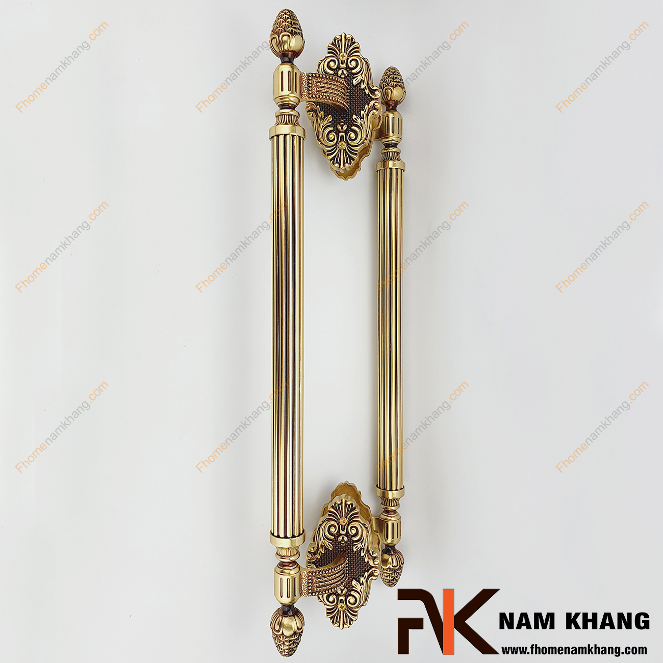 Khóa cửa sảnh phối hợp màu đồng vàng viền đỏ NK362K-RG là dạng khóa chuyên dùng cho cửa sảnh, cửa chính lớn, cửa 2 hoặc 4 cánh,...