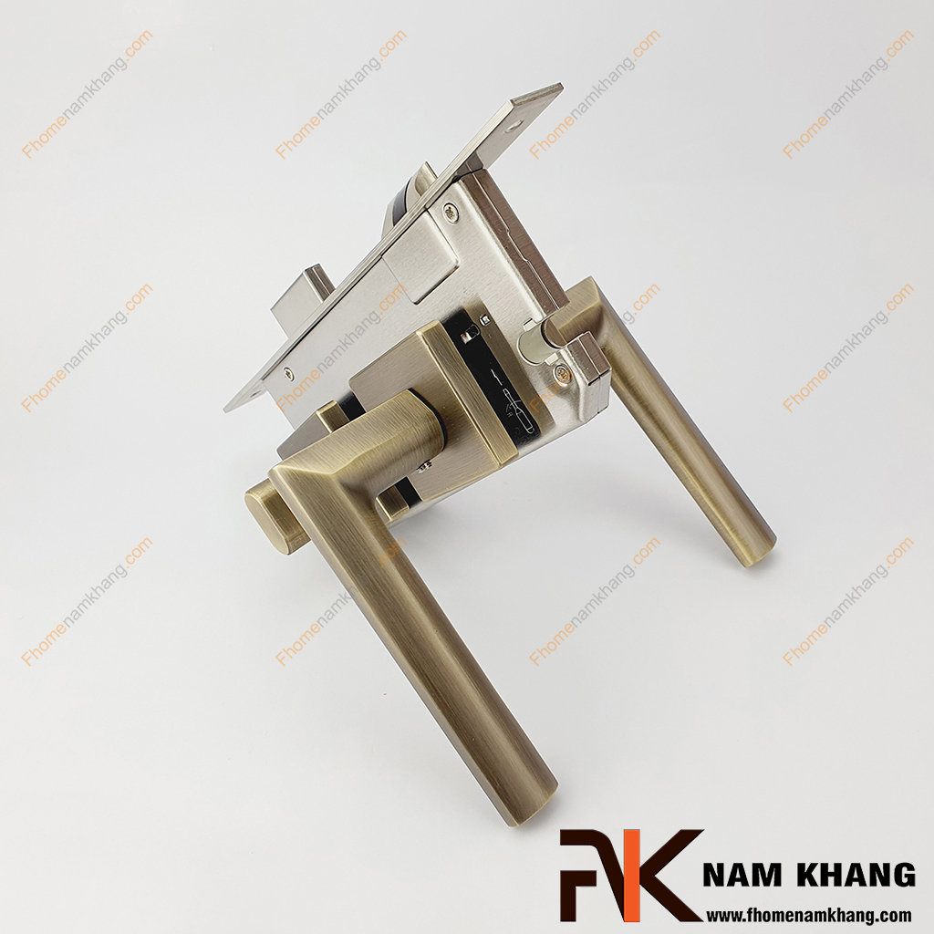 Khóa cửa phân thể kiểu dáng ốp vuông màu rêu xước NK573V-RX - kiểu khóa cửa tiện lợi được lựa chọn sử dụng nhiều trong thiết kế nội ngoại thất nhà ở, chung cư, biệt thự,...