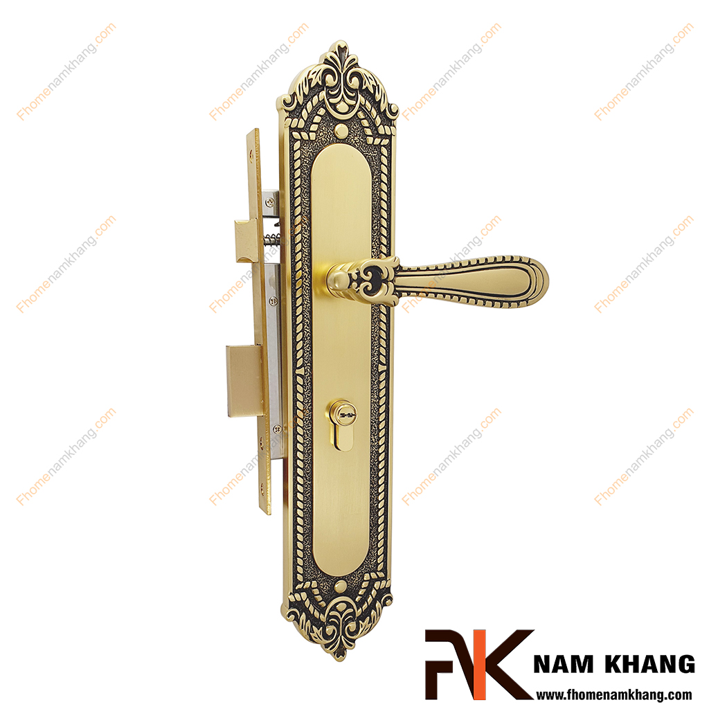 Khóa cửa cao cấp từ chất liệu đồng phối hoa văn cổ điển hoàng gia NK582L-OR là mẫu khóa cửa tầm trung với kích thước chuyên dùng cho cửa chính trong không gian nhà ở