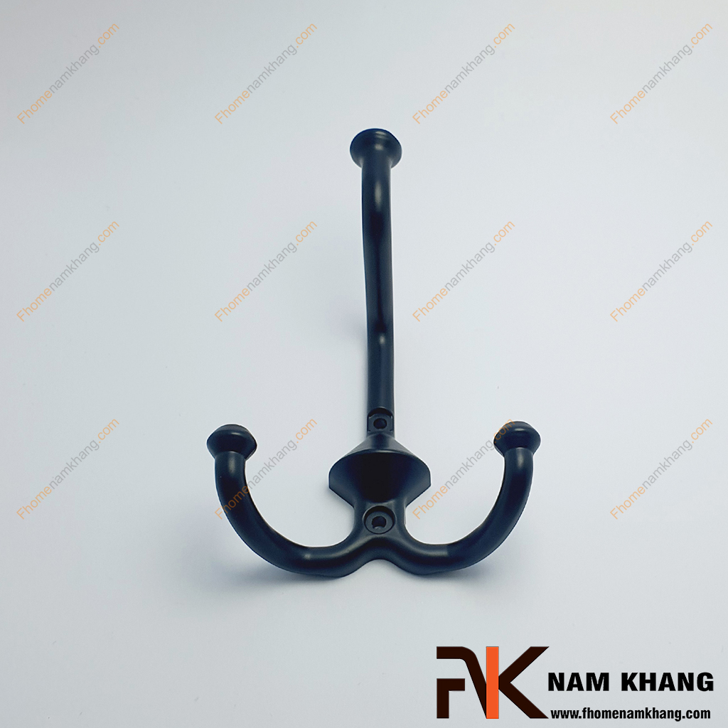 Móc treo tường 3 chấu màu đen NK122N-D - Móc treo được thiết kế ba chấu tiện dụng, gồm hai nhánh dưới và một nhánh trên dài, phù hợp để treo nhiều loại vật dụng khác nhau.