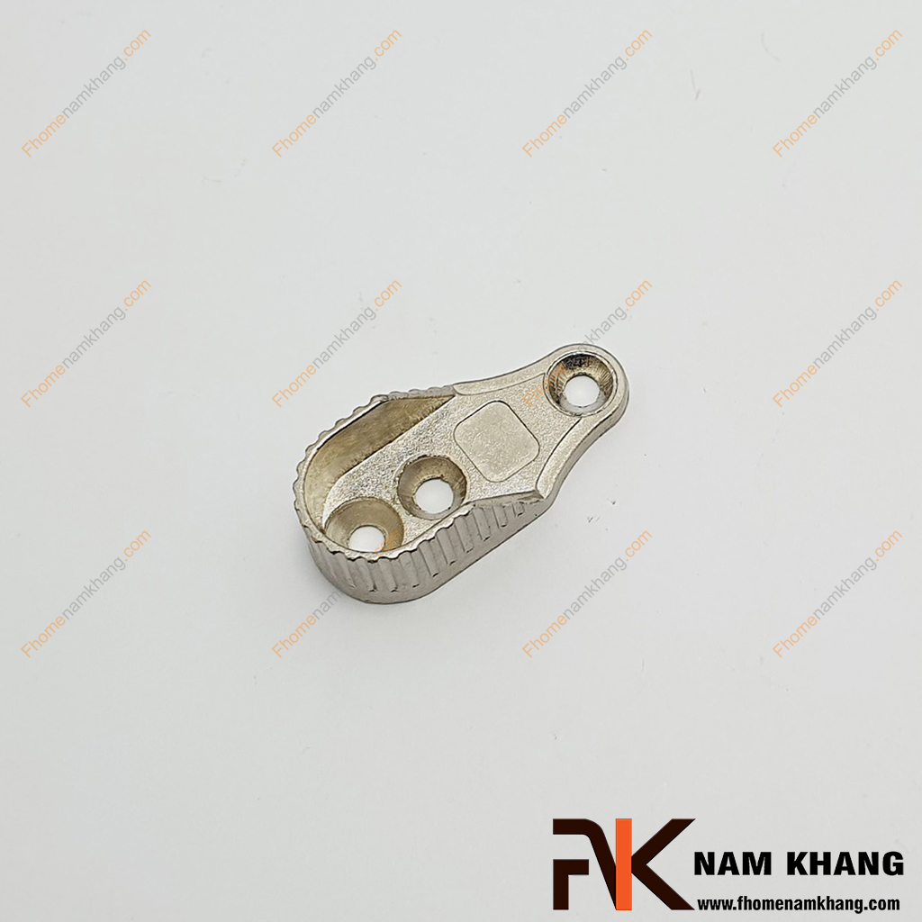Bas đỡ thanh suốt treo quần áo oval ở 2 đầu NK701S-BASS là một sản phẩm sử dụng lắp thành bộ, thường lắp trong tủ quần áo hoặc lắp trên vách tường sử dụng để treo móc treo quần áo. 