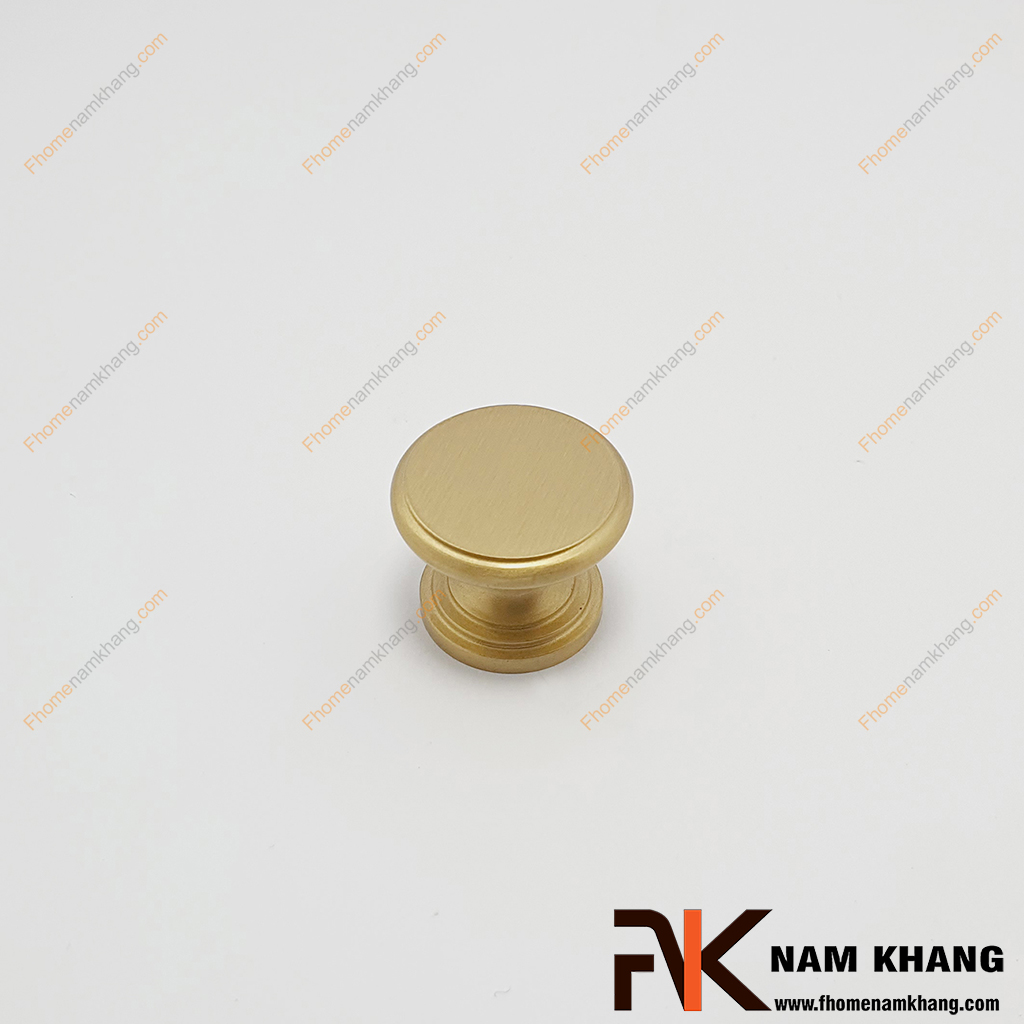 Núm cửa tủ dạng tròn bằng đồng NK267-VB t thiết kế rất đơn giản, một chất liệu chất lượng cao, một sản phẩm đáp ứng được tất cả các tiêu chí nội thất. 