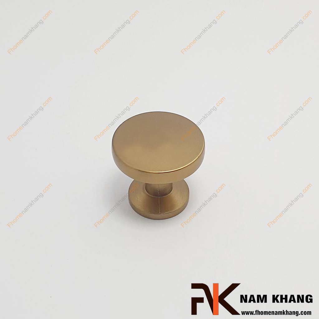 Núm cửa tủ dạng tròn màu ghi vàng NK267-GV - một dòng núm cửa tủ nhỏ gọn nhưng cực kỳ tiện lợi và được sử dụng phổ biến trong không gian nội ngoại thất.