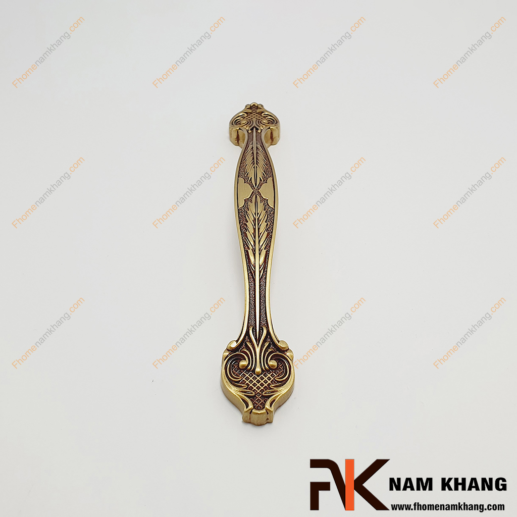 Tay nắm cửa tủ đồng vàng cao cấp họa tiết bông lúa NK497D-RC-V - dòng tay nắm tủ cao cấp với sự phối hợp thẩm mĩ của nhiều dạng hoa văn cổ điển, hoàng gia, cung điện