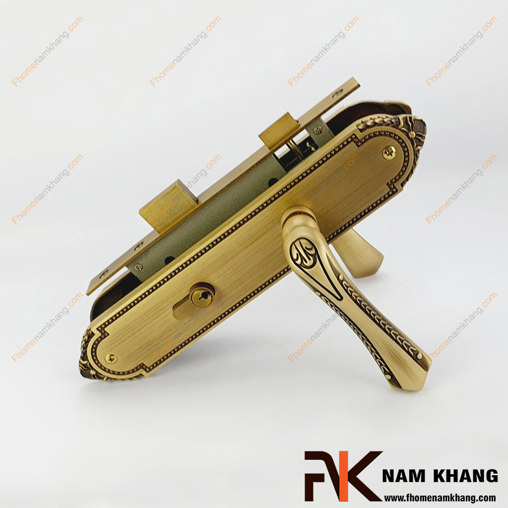 Khóa cửa chính NK558L-RX - sản phẩm khóa cửa chuyên dùng cho cửa chính hệ 2,4 cánh. Ngoài ra vẫn sử dụng được đối với các hệ cửa thông phòng, cửa ban công, cửa nhà vệ sinh,...