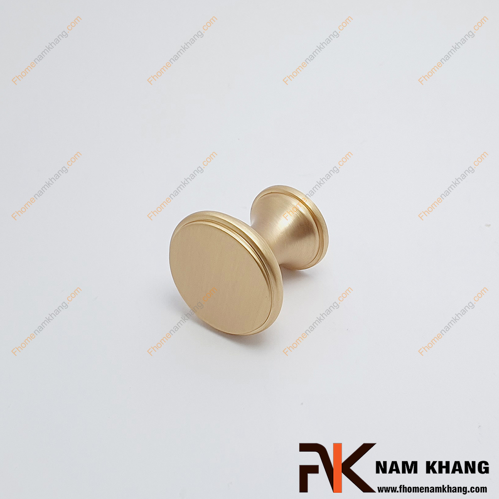 Núm nắm cửa tủ tròn vàng mờ NK415L-29VM mẫu núm nắm cửa tủ thiết kế dạng tròn, mang phong cách tinh gọn nhưng vẫn toát lên vẻ sang trọng.