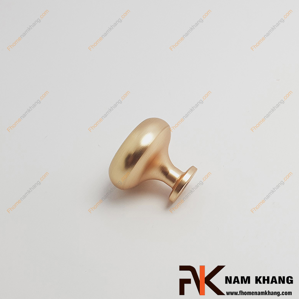 Núm tròn mở cửa tủ màu vàng NK211LS-VM - mẫu tay nắm cửa tủ dạng núm tròn, được hoàn thiện với lớp phủ vàng xước sang trọng.