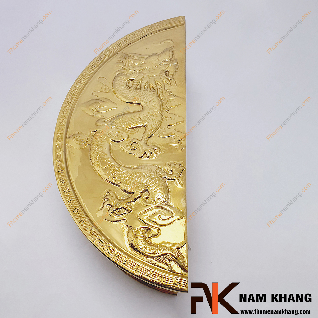 Tay nắm cửa chặm hình rồng phượng NKC286BN-DVRP là dạng tay nắm cửa trong ngoài có dạng chữ thập từ chất liệu đồng độc đáo