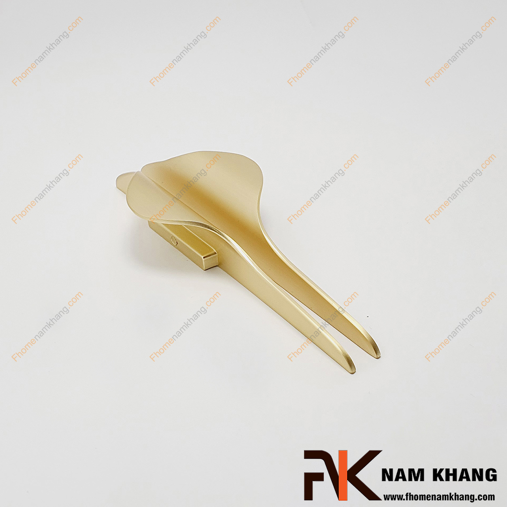 Tay nắm tủ dạng cặp màu vàng mờ NK460C-32VM - dạng tay nắm có 2 phía ngược nhau, thường được sử dụng trên các dạng cửa đôi cả dạng mở và dạng trượt lùa.