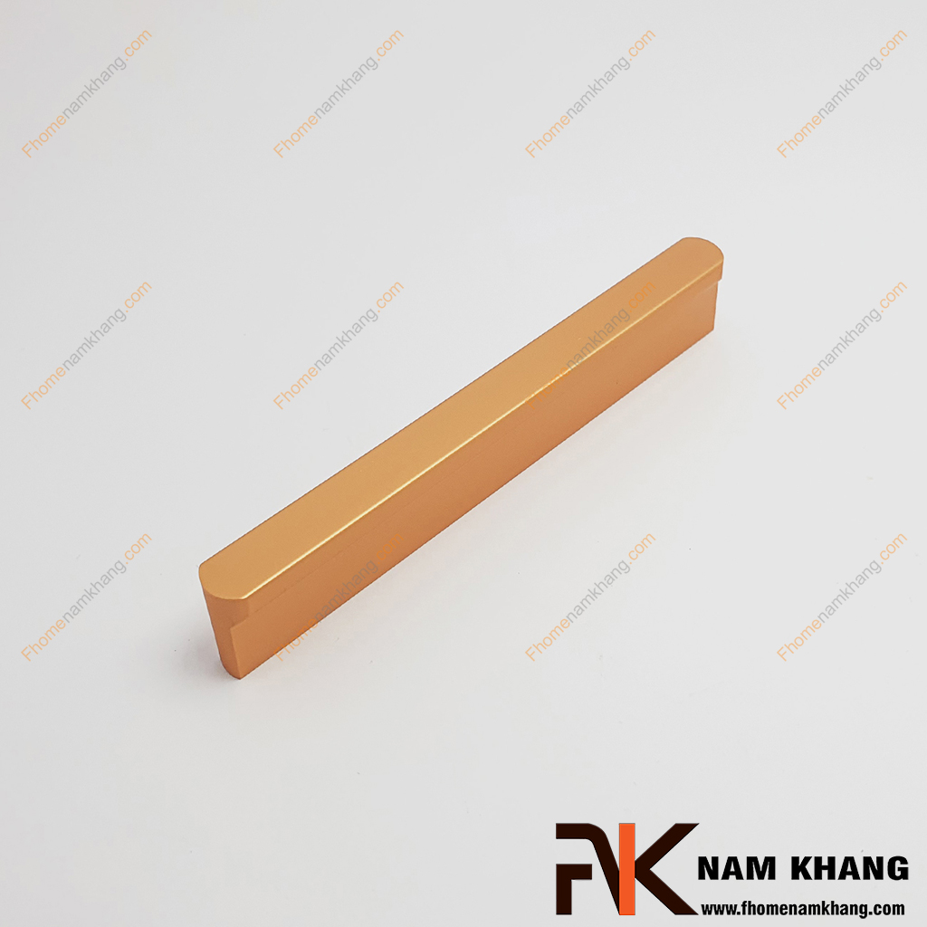 Tay nắm tủ thanh dài màu vàng NK406L-VB mẫu tay nắm cửa tủ dáng thanh thẳng, hoàn thiện với màu vàng hiện đại.