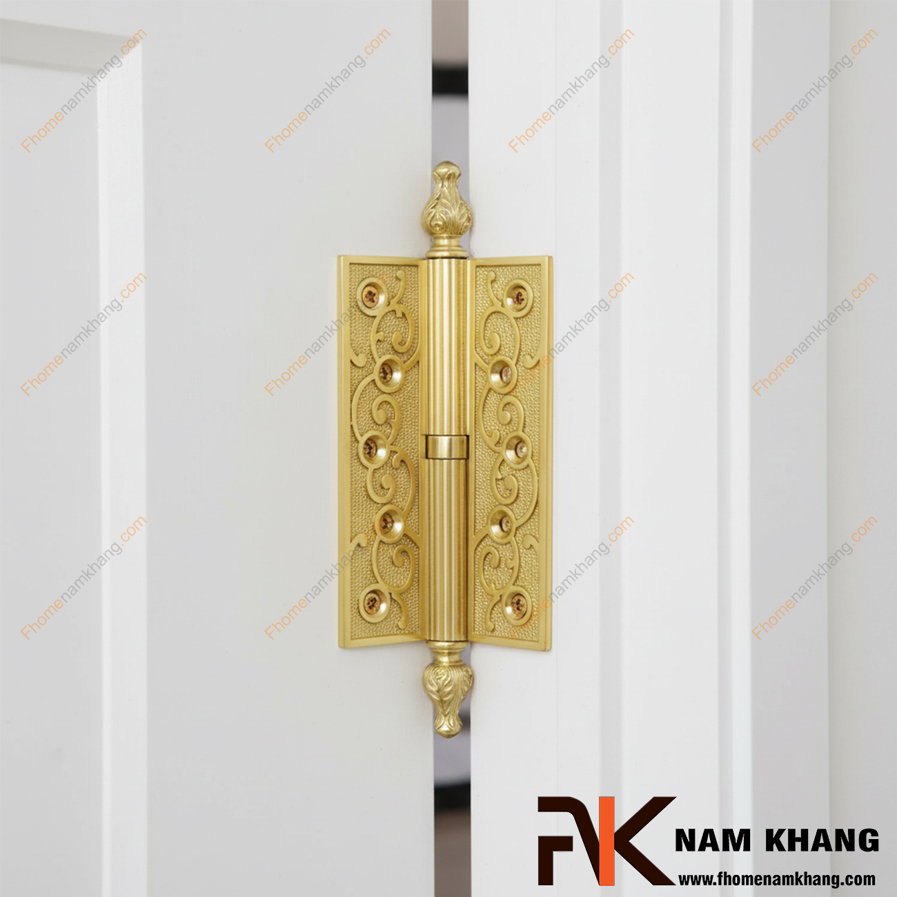 Bản lề cửa