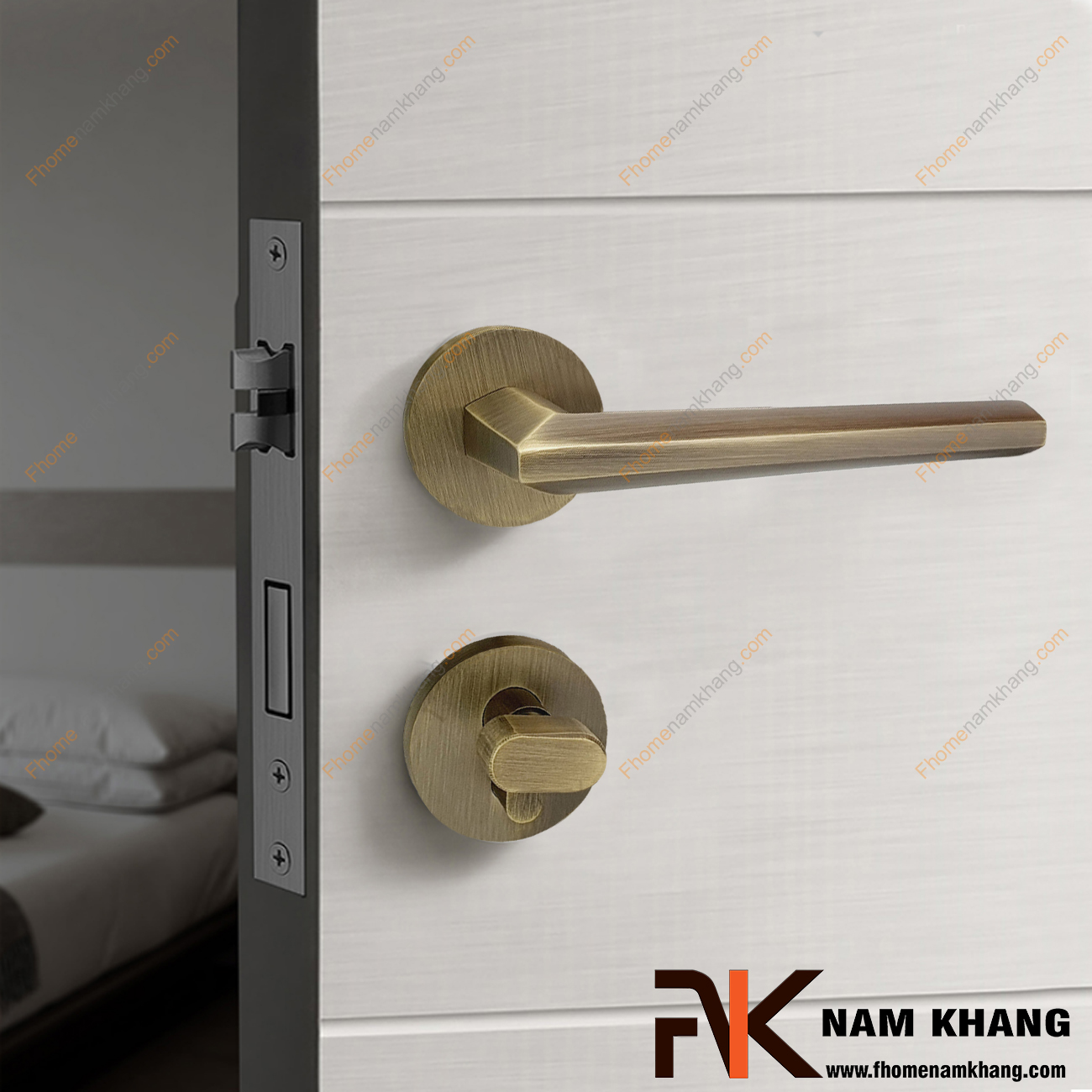 Khóa cửa phòng ngủ