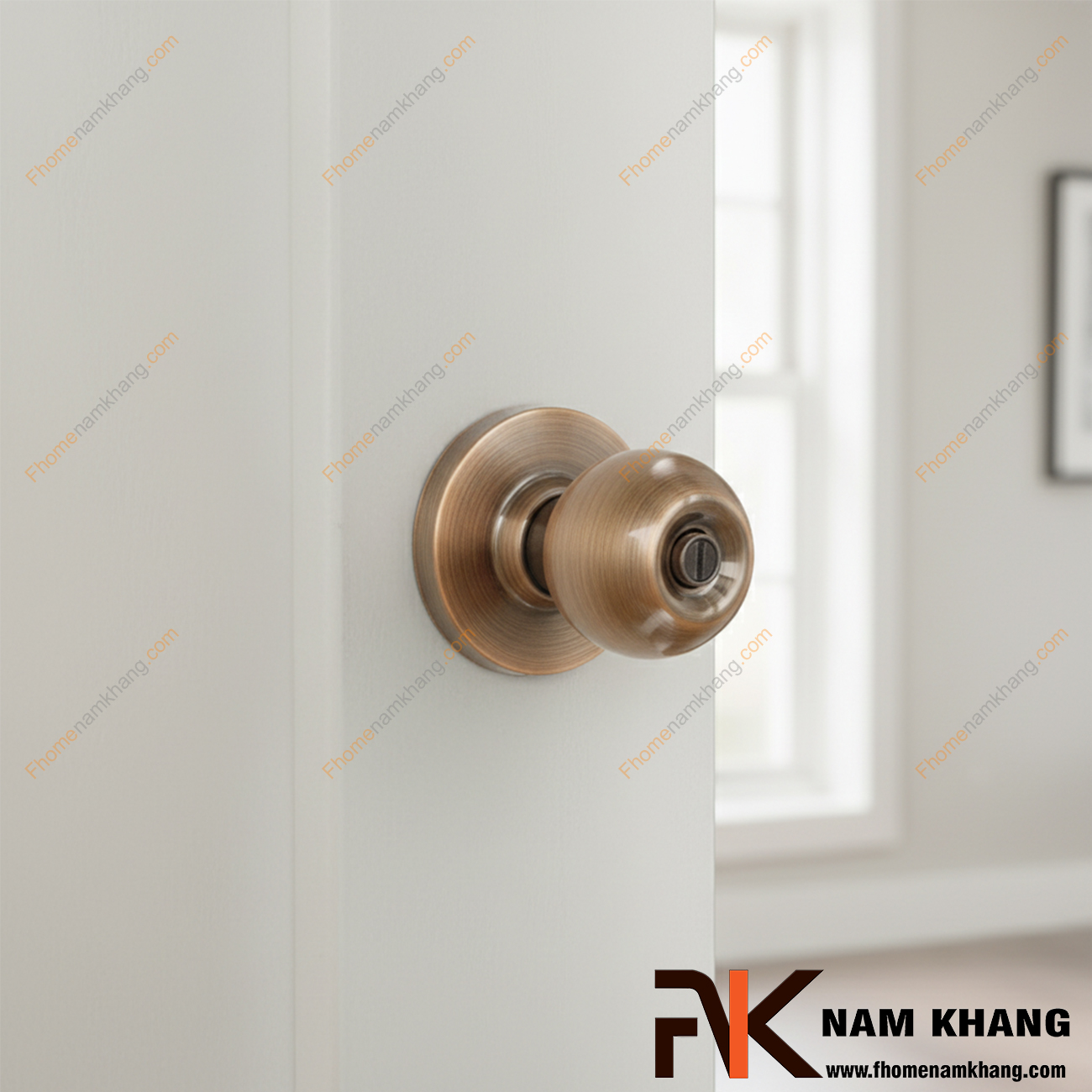 Khóa cửa phòng ngủ