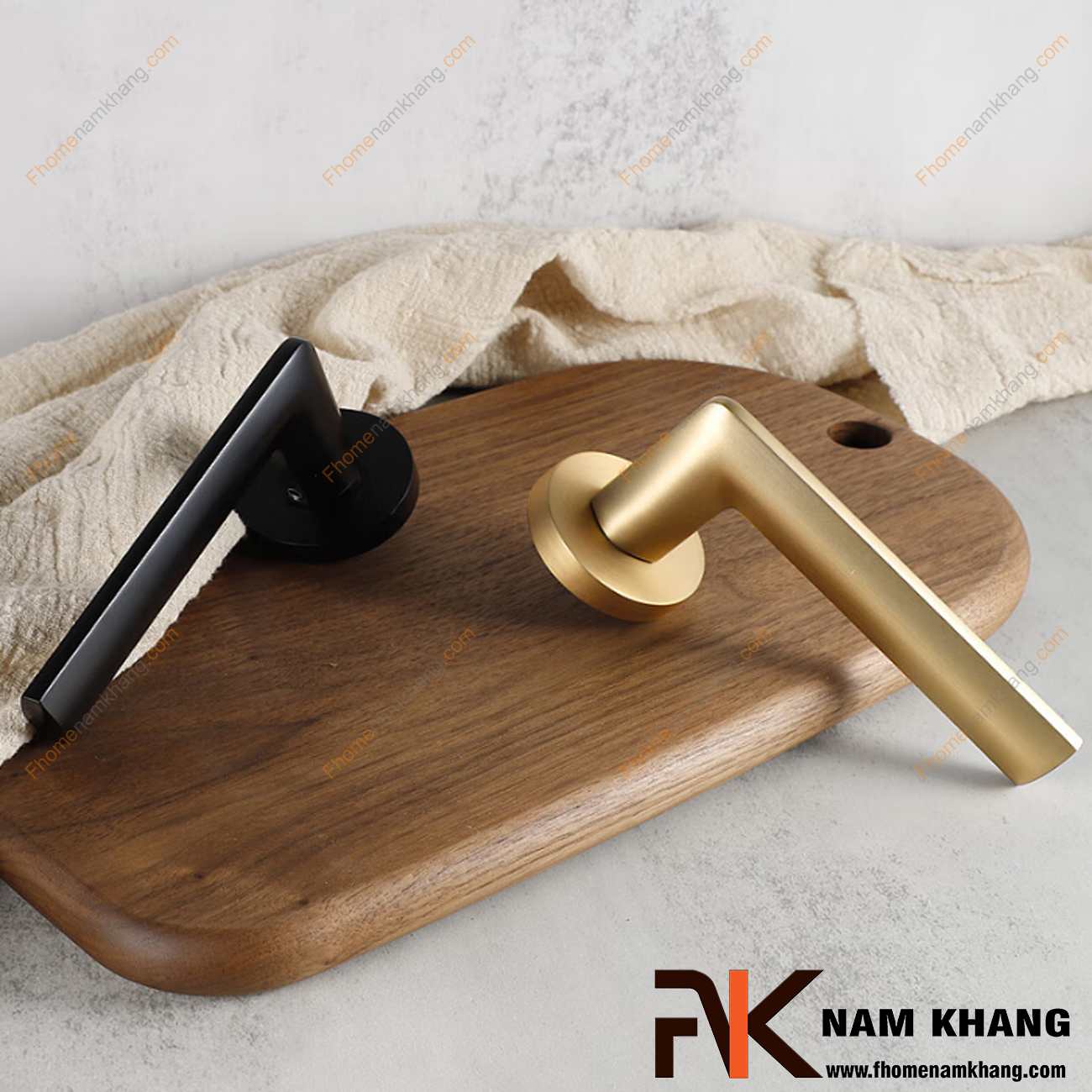 Khóa cửa