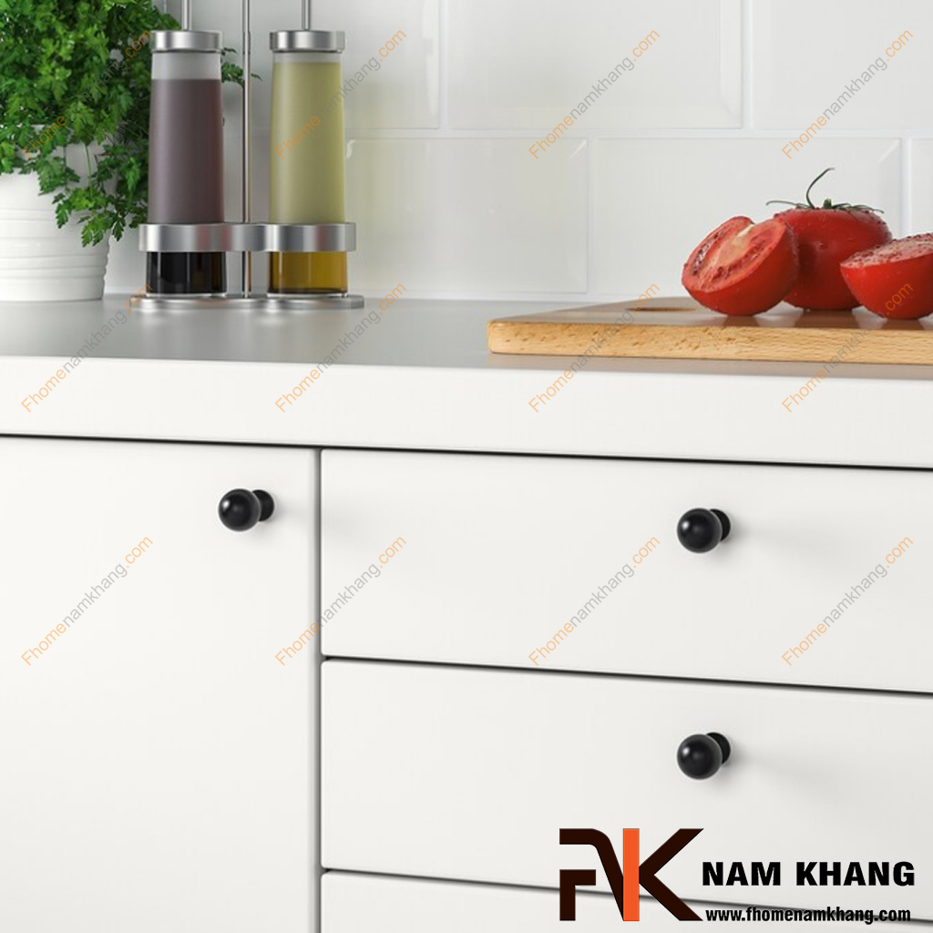 Núm tay nắm tủ