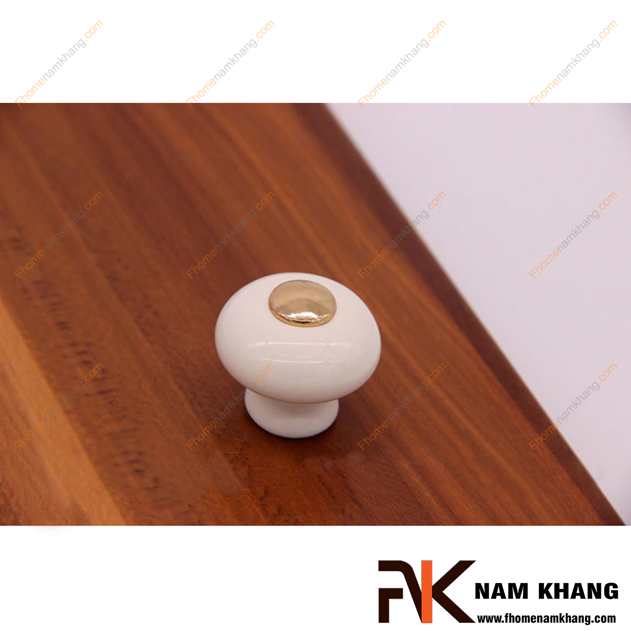 Núm tay nắm tủ