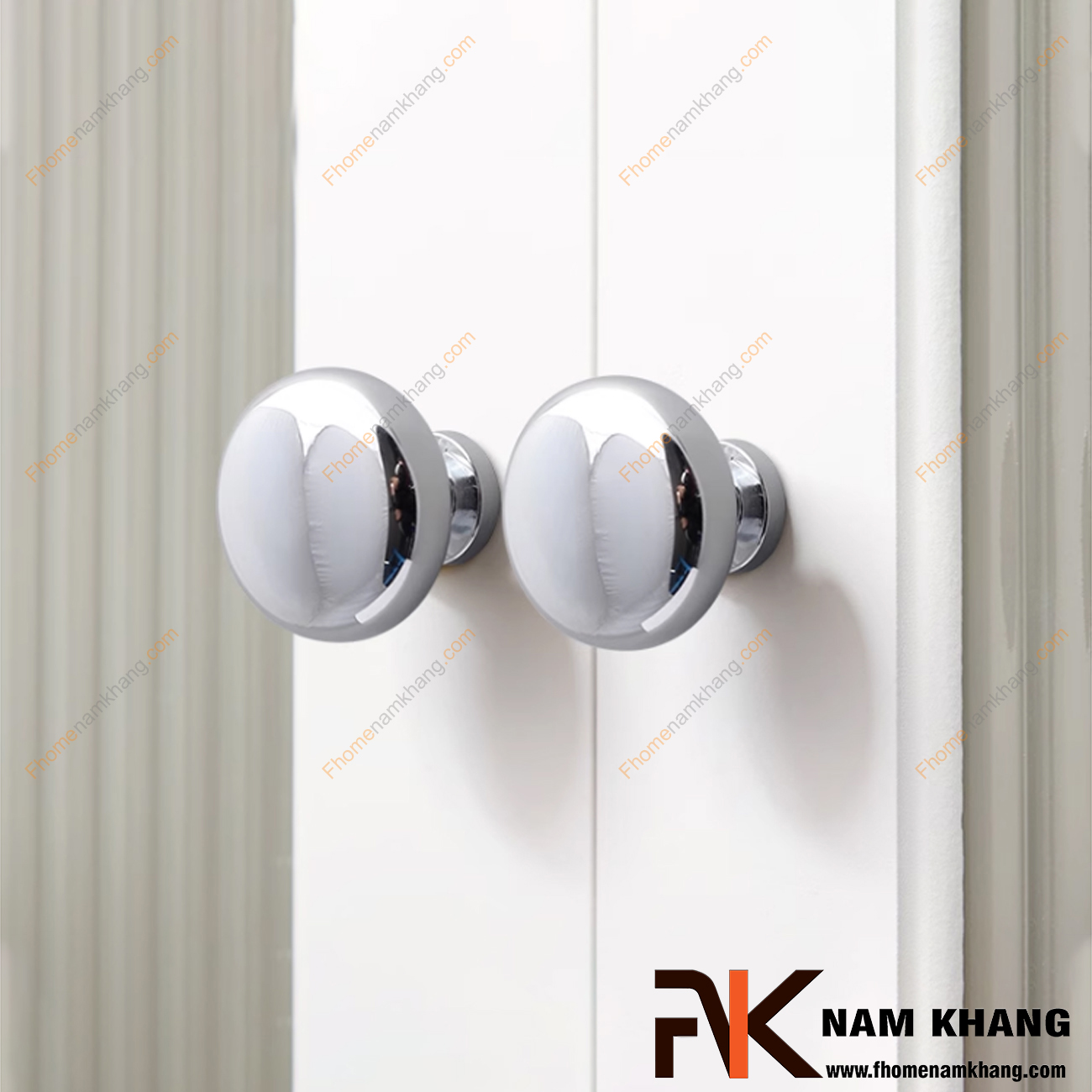 Núm tay nắm tủ