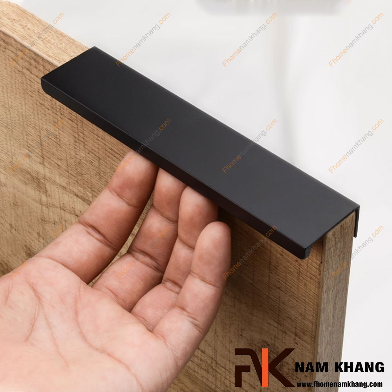 Tay nắm tủ hợp kim