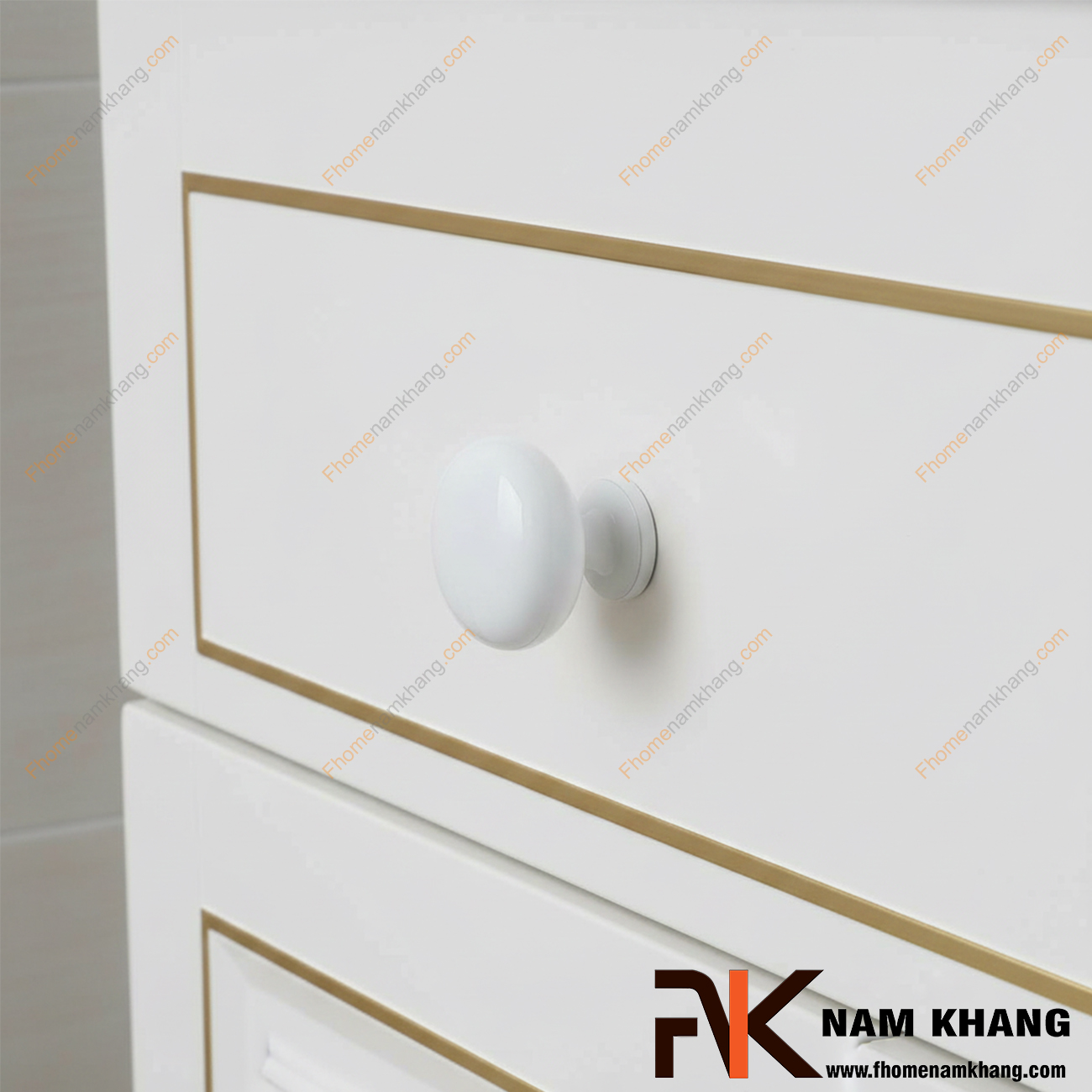 Núm tay nắm tủ