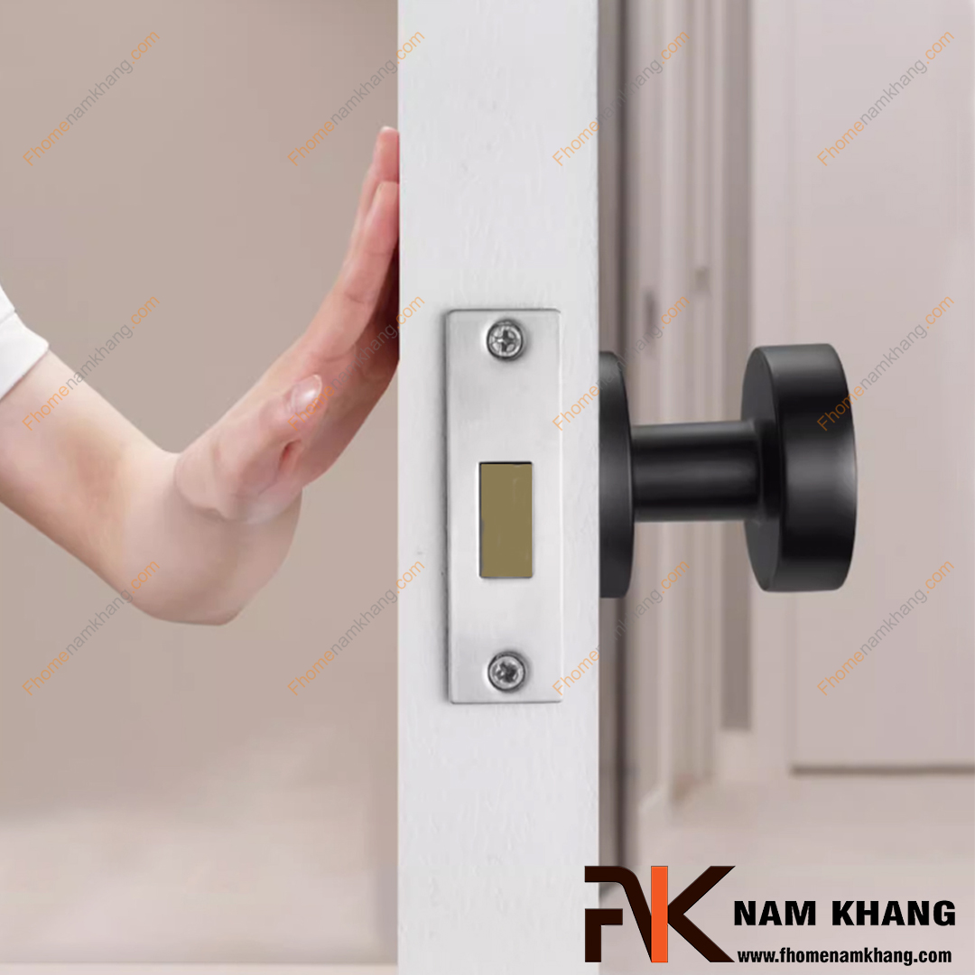 Khóa cửa