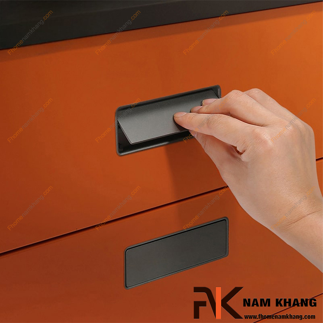 Tay nắm tủ